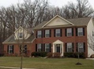 1750 Harrison Pond Dr, New Albany, OH 43054