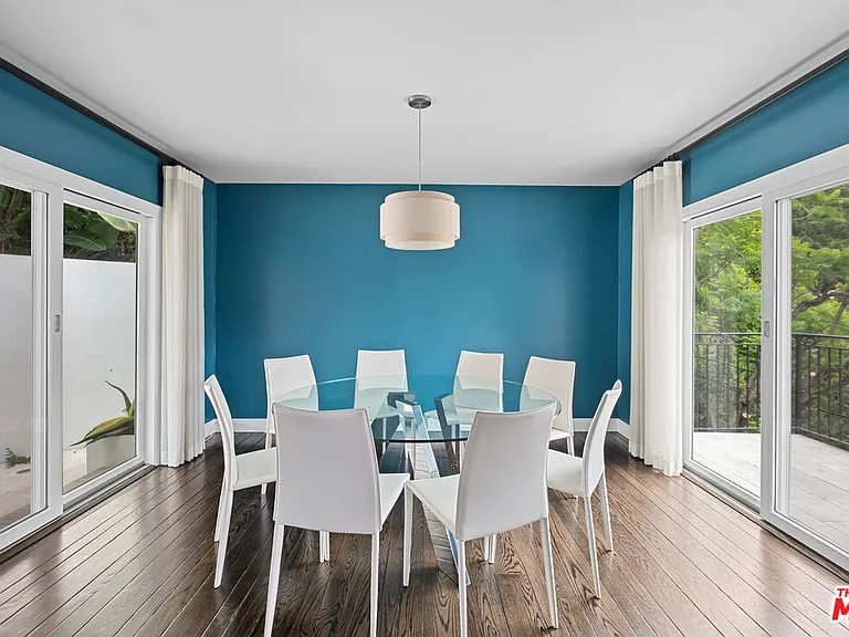 1759 N Beverly Dr — Photo 10