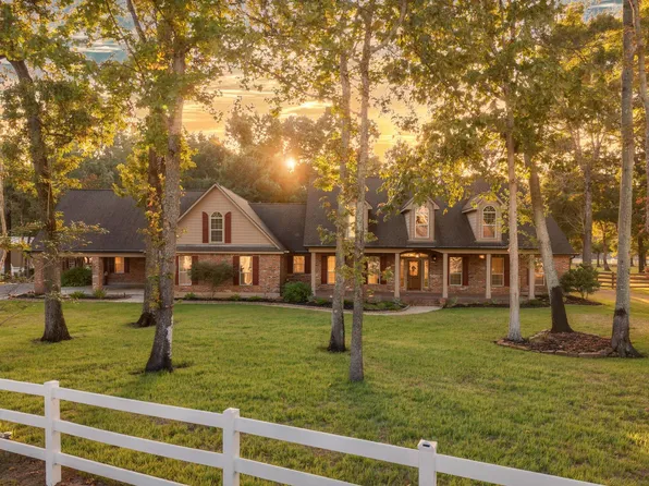 28510 Yonder Way, Huffman, TX 77336