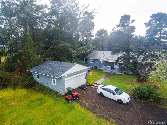 5th image of 1202 204th Ln