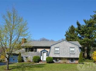 40 Pine Ridge Rd, East Falmouth, MA 02536