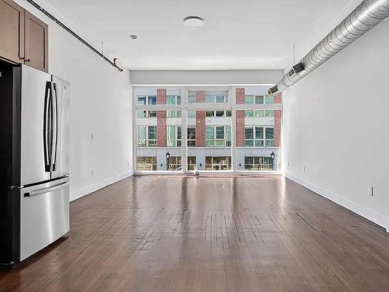 813 Chapel St — Photo 32