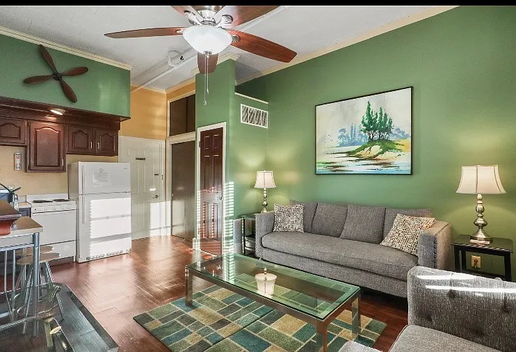 1370 S Main St #2E — Photo 5