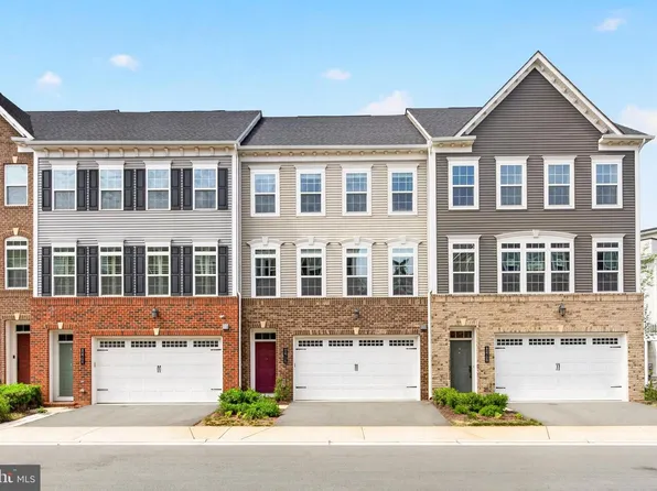 42706 Burbank Ter, Sterling, VA 20166