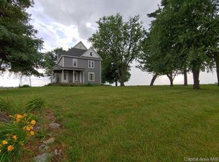 835 Blackburn Rd, Blandinsville, IL 61420