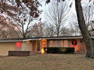 123 W 96th St, Kansas City, MO 64114