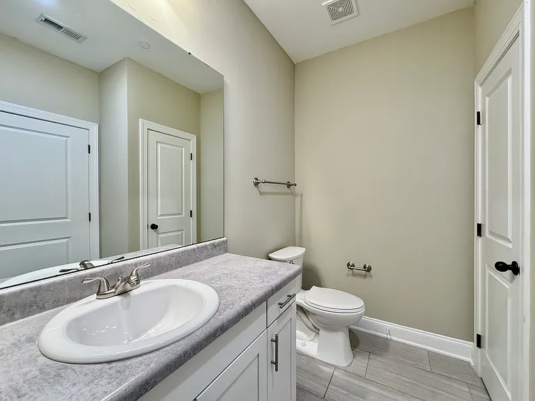 Foxfield Place — Photo 4