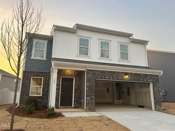 107 N Keatts Winner Ct, Clayton, NC 27520