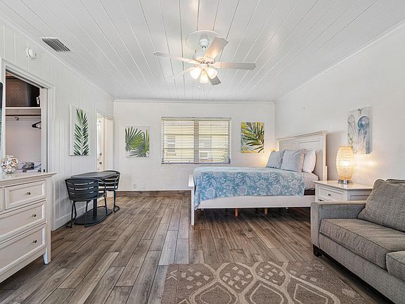 Home For Sale In Grove