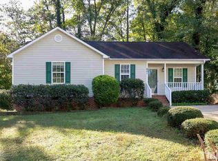 601 Senter View Dr, Fuquay Varina, NC 27526