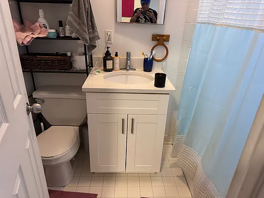 Rented by J PRESTON AND ASSOCIATES INC | media 8