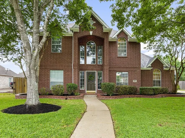 1911 Blue Quail Dr, Friendswood, TX 77546