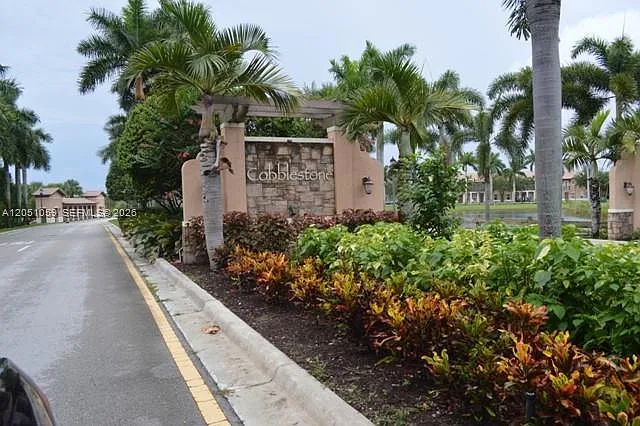 1213 SW 147th Ave — Photo 6