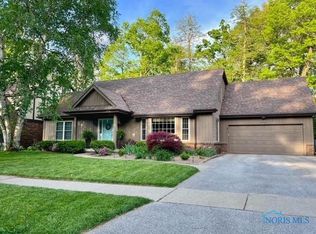 4316 Candlewood Ln, Sylvania, OH 43560