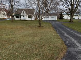 7259 Ridge Rd, Lockport, NY 14094