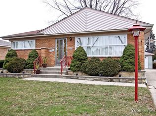 4515 Kolze Ave, Schiller Park, IL 60176