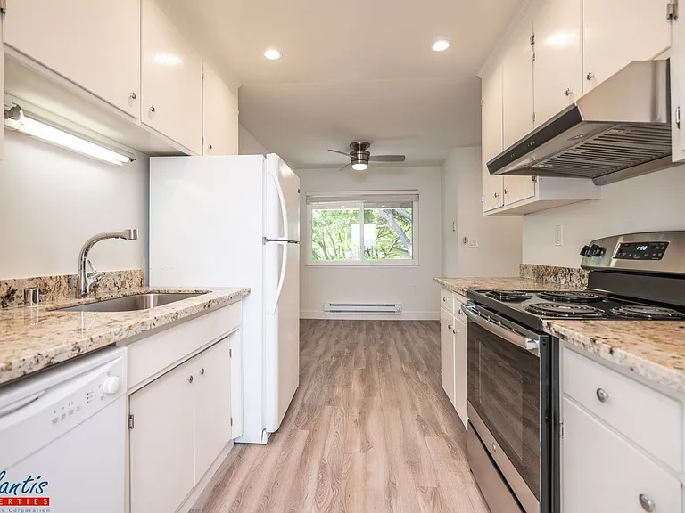 199 Acalanes Dr — Photo 7