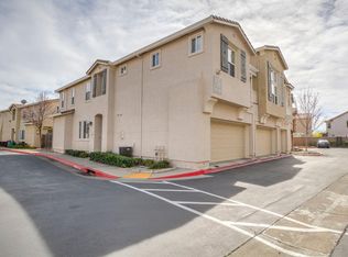 903 Ferry Cir, Folsom, CA 95630