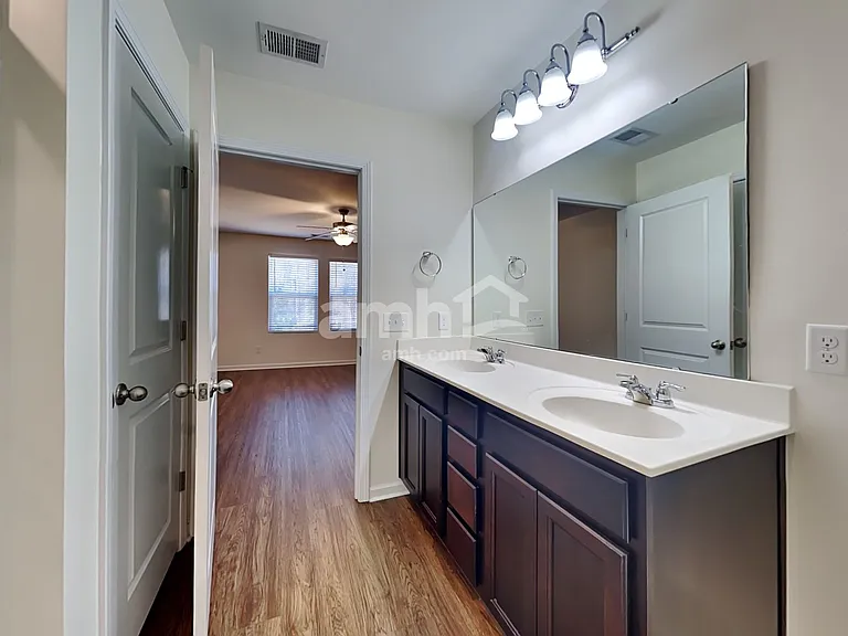 178 Orion Way — Photo 10