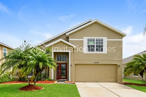 1129 Hacienda Cir Photo 1