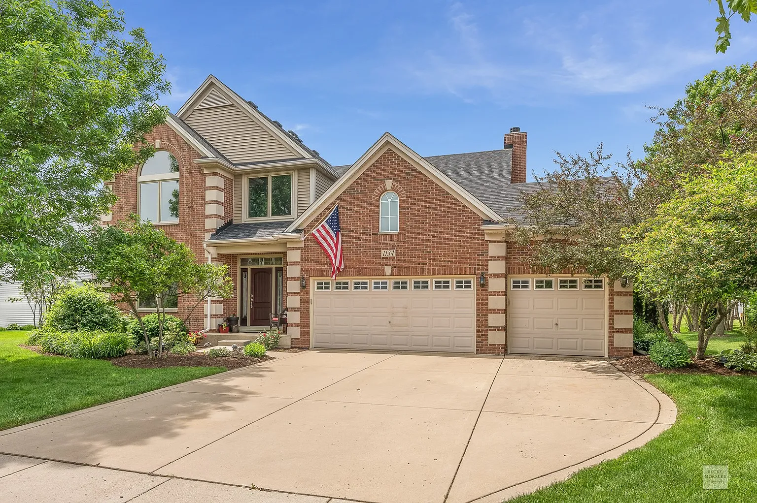 1134 Dorr Dr photo 1