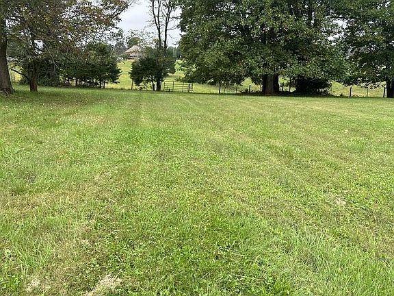 2nd image of 9805 Hawkins Creamery Rd