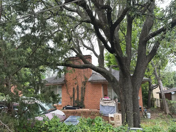 1620 Bradley St, Dallas, TX 75208