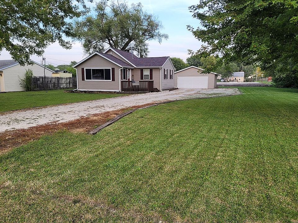 116 6th St, Colona, IL 61241 Zillow