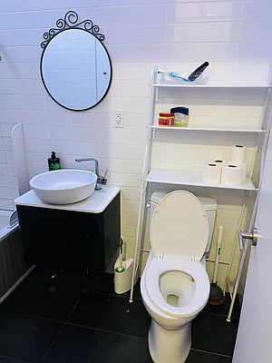 Rented by ABODE NYC LLC | media 18