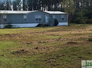 110 Olney Station Dr, Ellabell, GA 31308