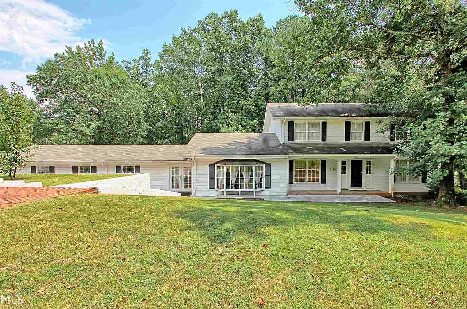 1st image of 2730 Fieldstone Dr SE
