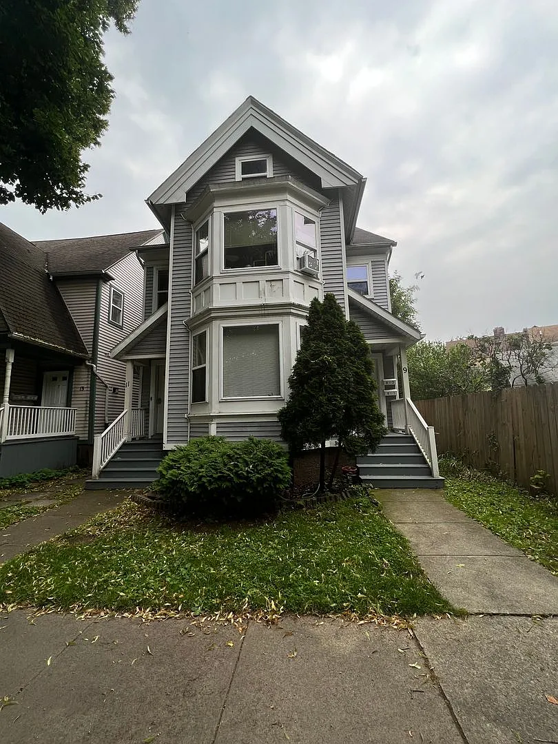 9-21 Pearl Street — Photo 4