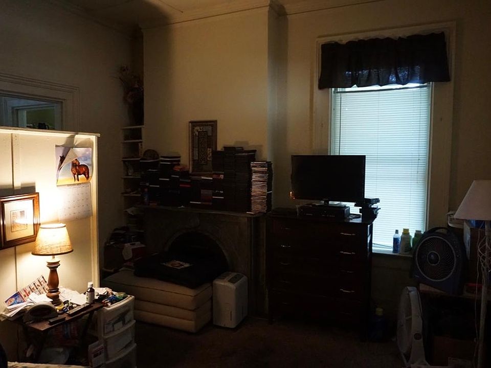 2nd image of 1116 Indiana Ave #3