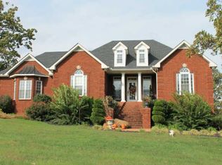 3381 New Hwy #52, Bethpage, TN 37022