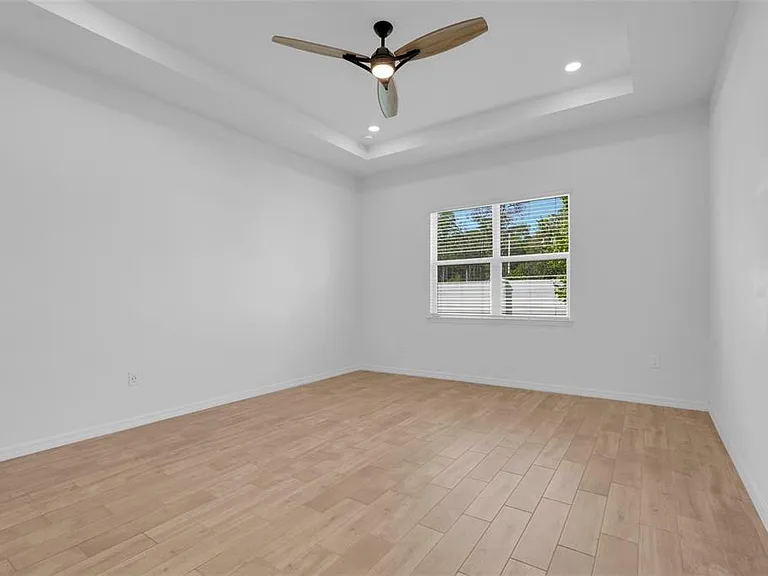10393 Park Estates Ave — Photo 26