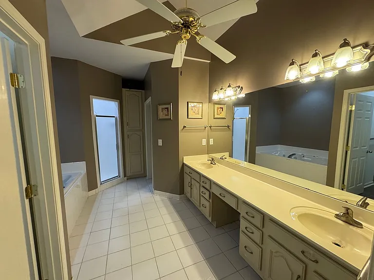 8636 Harvest Ridge Dr — Photo 25