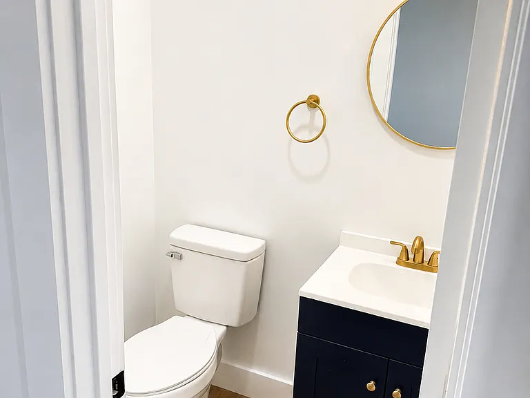 17 Cherry St #17 — Photo 8