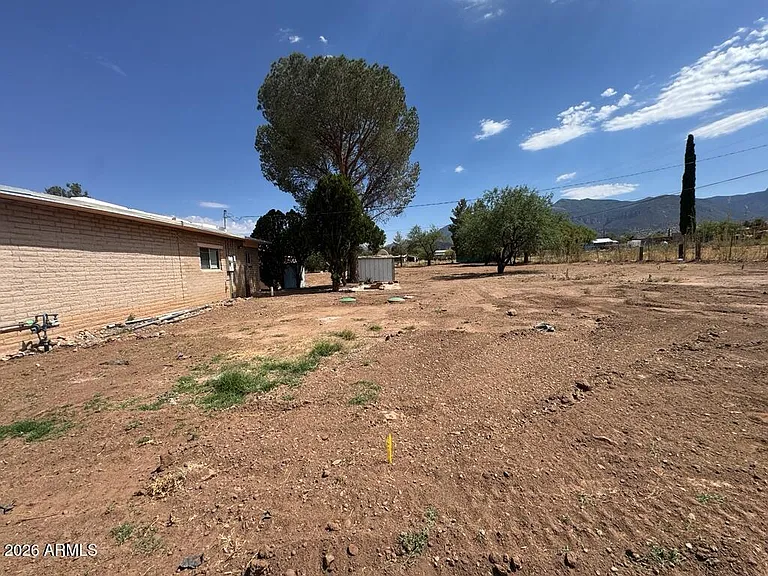 4818 S Santa Elena Ave — Photo 24