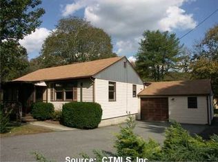 126 Buddington Rd, Groton, CT 06340