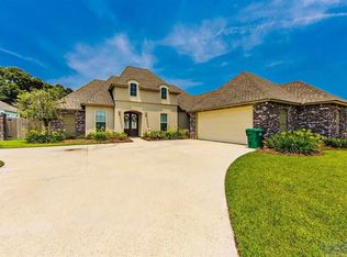 197 Marmande Ave, Thibodaux, LA 70301