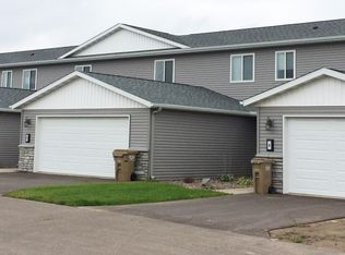 1636 Nicholas Ln UNIT 2, Chippewa Falls, WI 54729