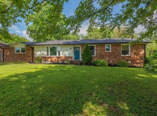 126 Greenyards Pl, Hendersonville, TN 37075