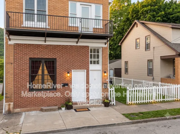 1526 2nd Ave APT 4, Beaver Falls, PA 15010