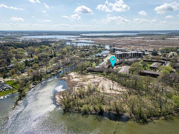 4th image of 6401 Bridge Road #204