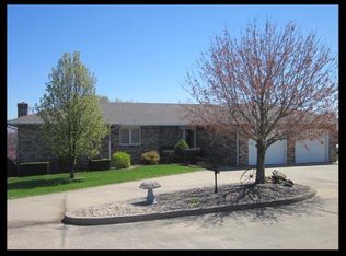 27676 Irvine Pl, Macon, MO 63552