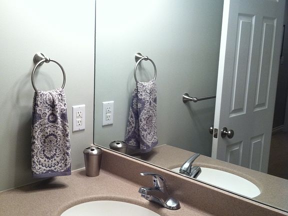 4th image of 5836 Wacker Dr