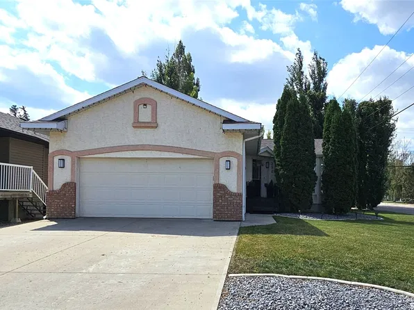 296 2nd Avenue W, Unity, SK S0K 4L0