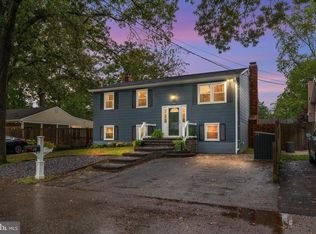 610 Park Rd, Severna Park, MD 21146
