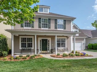 1016 Stonedown Ln, Matthews, NC 28104