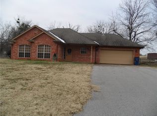 402 SW 7th St, Blanchard, OK 73010